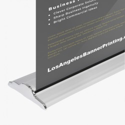 SilverStep 60x92 Retractable Banner Stand
